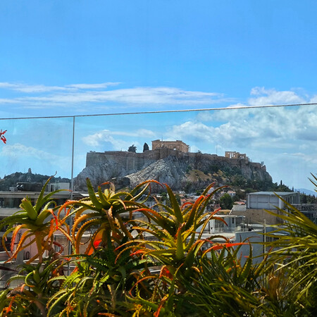 Καιρός: Στους 33 βαθμούς η θερμοκρασία σήμερα – Άνεμοι έως 7 μποφόρ στο Αιγαίο