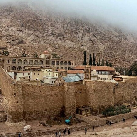 Σινά: Θέμα στο BBC τα τουριστικά mega-project της Αιγύπτου που απειλούν Μονή και Βεδουίνους