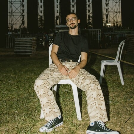 “Love, Chuck”: O Bloody Hawk στην καμπάνια της Converse