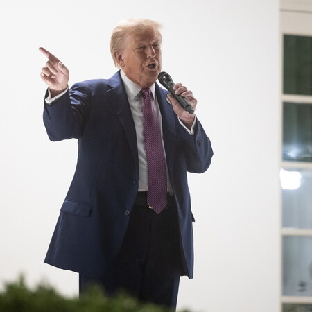 Τραμπ σε Hyundai: «Σεβαστείτε τους νόμους μας!» - Διεθνής κρίση και 22 δισ. σε κίνδυνο