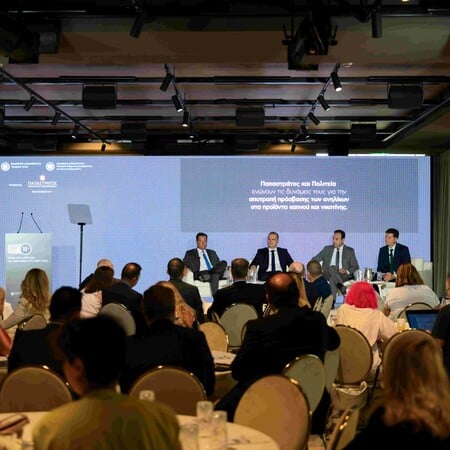 Παπαστράτος: Νέα πρωτοβουλία για την αποτροπή της πρόσβασης των ανηλίκων σε προϊόντα νικοτίνης 