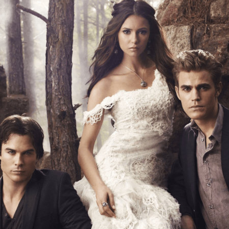 Vampire Diaries: Η Νίνα Ντόμπρεφ δεν αμειβόταν το ίδιο με τους συμπρωταγωνιστές της «λόγω βασικής αρχής»