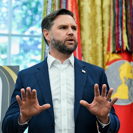 Politico: «Επίσκεψη - έκπληξη του AfD στον Λευκό Οίκο» - Τι σημαίνει αυτό