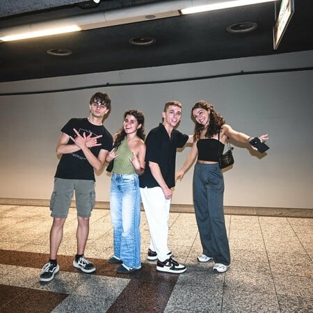 Σ/Κ, 02.00-05.00: Ξημερώματα στο μετρό της Αθήνας 