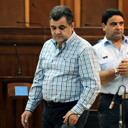 Δολοφονία Παύλου Φύσσα: Μόνο τρεις χρυσαυγίτες παραμένουν στη φυλακή 12 χρόνια μετά