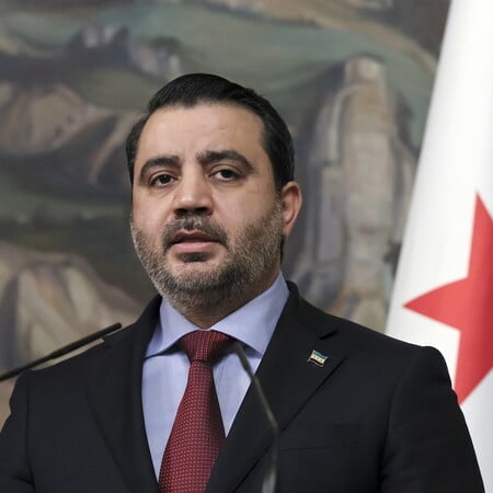 Ιστορική επίσκεψη Σύρου ΥΠΕΞ στις ΗΠΑ μετά από 25 χρόνια - Αιφνίδιες απομακρύνσεις Αμερικανών διπλωματών για τη Συρία