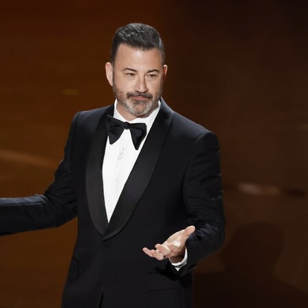 Πώς αντέδρασαν οι late-night παρουσιαστές για τη διακοπή της εκπομπής του Jimmy Kimmel