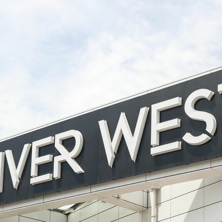 Τηλεφώνημα για βόμβα στο River West 