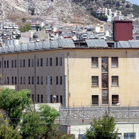 Έρευνες σε κελιά των φυλακών Κορυδαλλού – Τι βρήκαν οι αστυνομικοί 