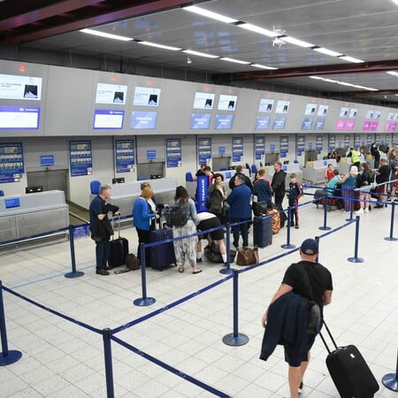 Κυβερνοεπίθεση σε αεροδρόμια: «Βαθιά ανησυχητική» λένε οι ειδικοί - Οι πτήσεις ίσως επηρεαστούν για ημέρες