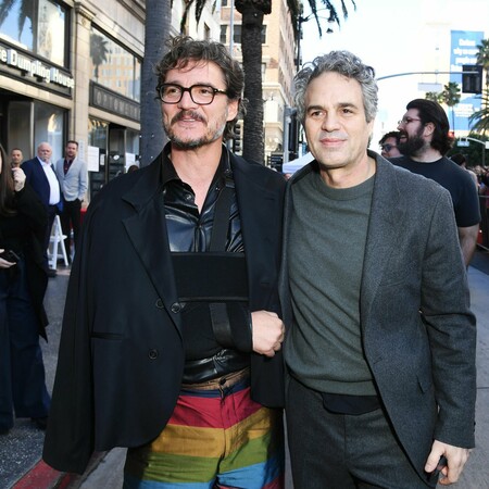 Τζίμι Κίμελ: Πέδρο Πασκάλ και Μαρκ Ράφαλο στο πλευρό του παρουσιαστή 