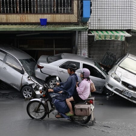 Κίνα: Τουλάχιστον 1.9 εκατ. πολίτες εγκατέλειψαν τα σπίτια τους υπό την απειλή του υπερτυφώνα Ragasa