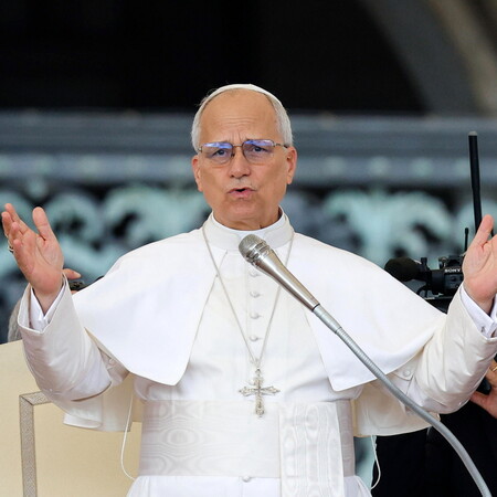 Πάπας Λέων για τις αμβλώσεις: «Δεν είναι υπέρ της ζωής όποιος στηρίζει θανατική ποινή»