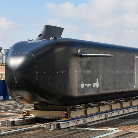 AUSTRALIA KINA IPOVRIHIA FREGATES DRONE