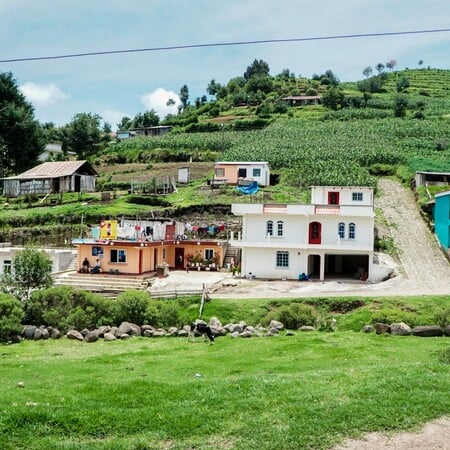 ΠΑΙΔΙΚΑ ΧΩΡΙΑ SOS