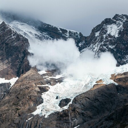 Νεκρός ορειβάτης από χιονοστιβάδα στη Σλοβενία - Αγνοούνται δύο άτομα