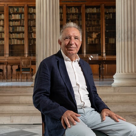 Θανάσης Φωκάς: «Μπορείς να απελευθερωθείς από την πίεση των social media και να στραφείς στον εαυτό σου;»