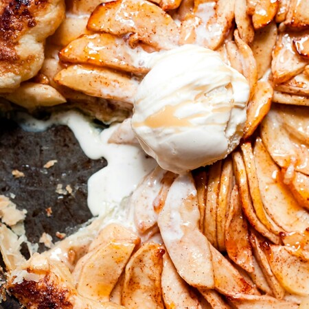 TASTE ATLAS ΓΛΥΚΕΣ ΠΙΤΕΣ