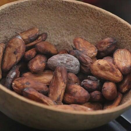 Οι τιμές κακάο στα χαμηλότερα επίπεδα των τελευταίων 20 μηνών