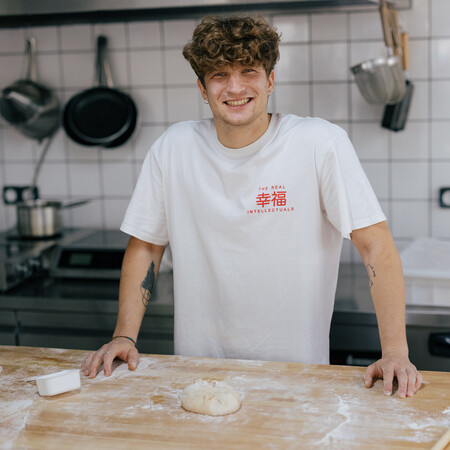 Στο Alouatou θα φας γαλατόπιτα και ζυμωτό ψωμί όπως παλιά