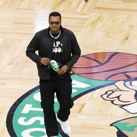 Ο Πολ Πιρς συνελήφθη στο Λος Άντζελες – Bρέθηκε να κοιμάται στο τιμόνι με τη μηχανή αναμμένη