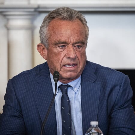 «Η περιτομή προκαλεί αυτισμό»: Τι απαντούν οι γιατροί στους ισχυρισμούς του Ρόμπερτ Κένεντι Τζούνιορ