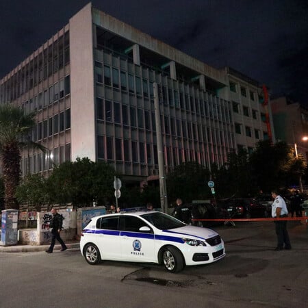 Υπουργείο Αγροτικής Ανάπτυξης: Η στιγμή της έκρηξης σε παράρτημα επί της Λ. Συγγρού