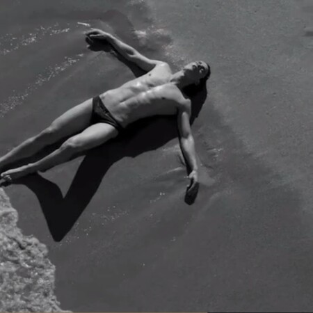 Η ομορφιά του ανδρικού σώματος στα νερά της Μεσογείου 