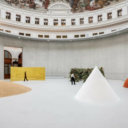 Με Chryssa και Iannis Xenakis η μεγάλη έκθεση για τον μινιμαλισμό στο Παρίσι