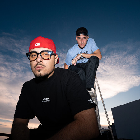 Mnimes: Ένα ντουέτο «με την ποπ στην καρδιά»