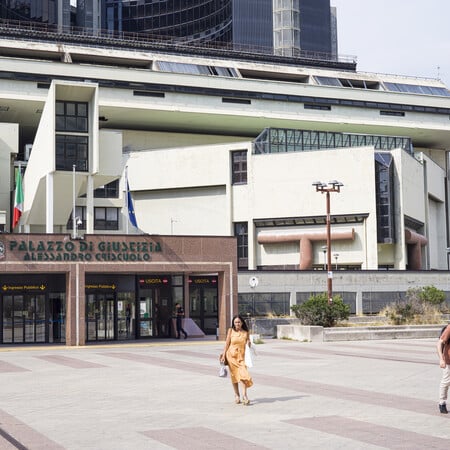 Η Νάπολη - IX - Palazzo di Giustizia