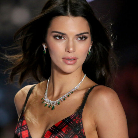 Victoria’s Secret Fashion Show 2025: Ο λόγος που η Κένταλ Τζένερ δεν περπάτησε στο φετινό σόου