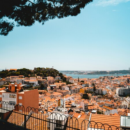 Η στέγη στην Πορτογαλία έγινε είδος πολυτελείας – Τουρίστες και Airbnb εκτοξεύουν τις τιμές ακινήτων