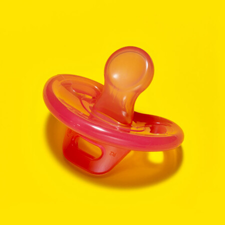 Επικίνδυνη χημική ουσία σε βρεφικές πιπίλες μεγάλων ευρωπαϊκών εταιρειών