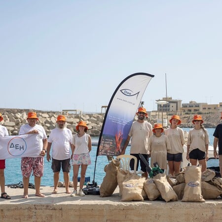 ΔΕΗ και iSea ένωσαν δυνάμεις για τον καθαρισμό απομακρυσμένων ακτών σε περιοχές Natura 2000