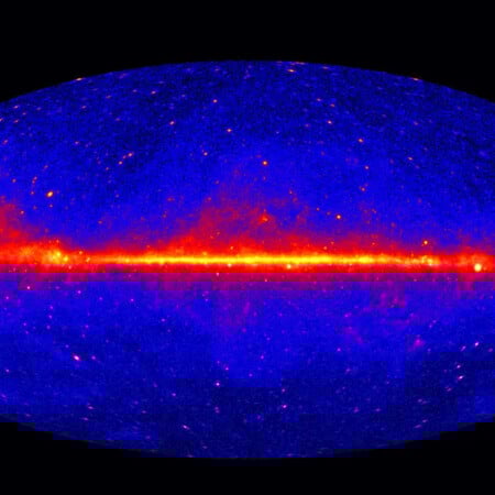 Το φως που δεν θα έπρεπε να υπάρχει: Νέα ένδειξη για τη σκοτεινή ύλη στον Γαλαξία