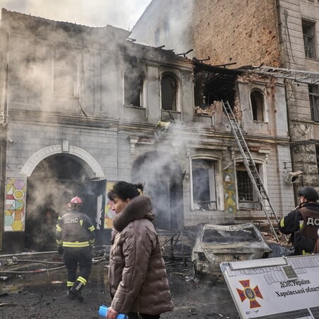 Η Ρωσία χτύπησε νηπιαγωγείο στο Κίεβο με πυραύλους και drone: Έξι νεκροί, μεταξύ των οποίων παιδιά