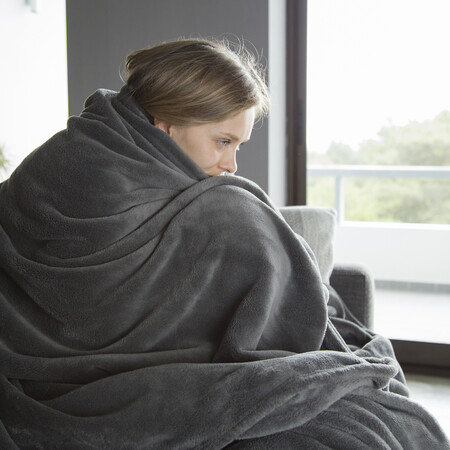 Βρετανία: Πάροχοι ρεύματος χαρίζουν ηλεκτρικές κουβέρτες – Στόχος η μείωση της κατανάλωσης