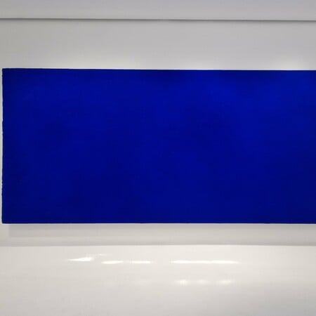 Ιβ Κλάιν: Μονοχρωματικό έργο του πωλήθηκε σε δημοπρασία έναντι 18.4 εκατ. ευρώ