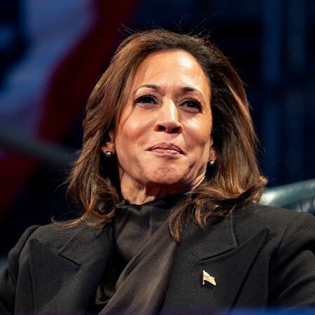 ΚΑΜΑΛΑ ΧΑΡΙΣ ΗΠΑ