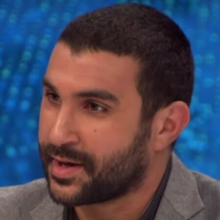 Η ICE συνέλαβε Βρετανό δημοσιογράφο λόγω δηλώσεων κατά του Ισραήλ - Θα απελαθεί