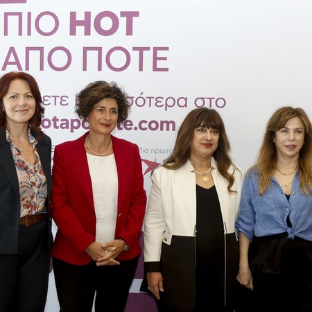 «…ΠΙΟ ΗΟΤ ΑΠΟ ΠΟΤΕ»: Το μήνυμα της εκστρατείας για τα αγγειοκινητικά συμπτώματα (VMS) της Εμμηνόπαυσης 