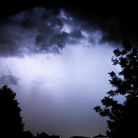 Καιρός: Γιατί καθυστέρησαν οι καταιγίδες και οι ισχυρές βροχοπτώσεις που αναμένονταν