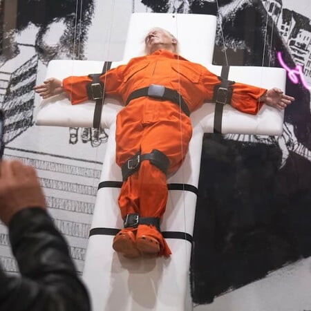 ΝΤΟΝΑΛΝΤ ΤΡΑΜΠ ΓΛΥΠΤΟ ΕΛΒΕΤΙΑ