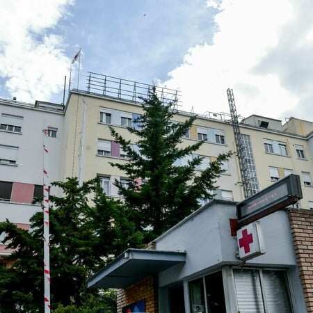 ΑΛΙΜΟΣ ΑΝΗΛΙΚΟΙ ΣΧΟΛΕΙΟ ΝΟΣΟΚΟΜΕΙΟ ΠΑΙΔΩΝ