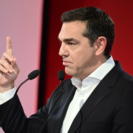 Αλέξης Τσίπρας: Ο εκδοτικός οίκος «Gutenberg» καταγγέλλει υποκλοπή αποσπασμάτων του βιβλίου «Ιθάκη»