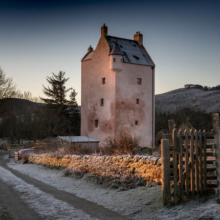 Ένας σκωτσέζικος πύργος του 16ου αιώνα γίνεται εξοχική κατοικία 