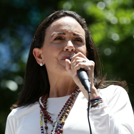 Βραβεία Νόμπελ: Η Μαρία Κορίνα Ματσάδο θα θεωρηθεί «φυγόδικη» εάν πάει στη Νορβηγία να παραλάβει το Νόμπελ Ειρήνης