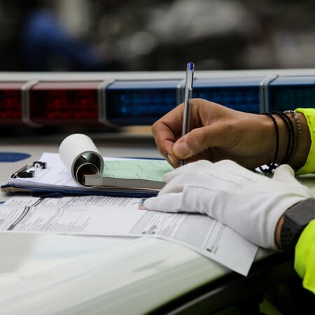 Χρωστάς κλήση και δεν το ξέρεις; Πώς να τσεκάρεις σε 5 λεπτά (gov.gr & ΑΑΔΕ)