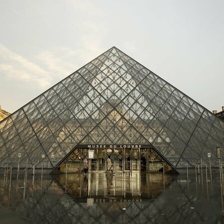 Λούβρο: Συνελήφθη ο τέταρτος και τελευταίος ύποπτος για τη ληστεία